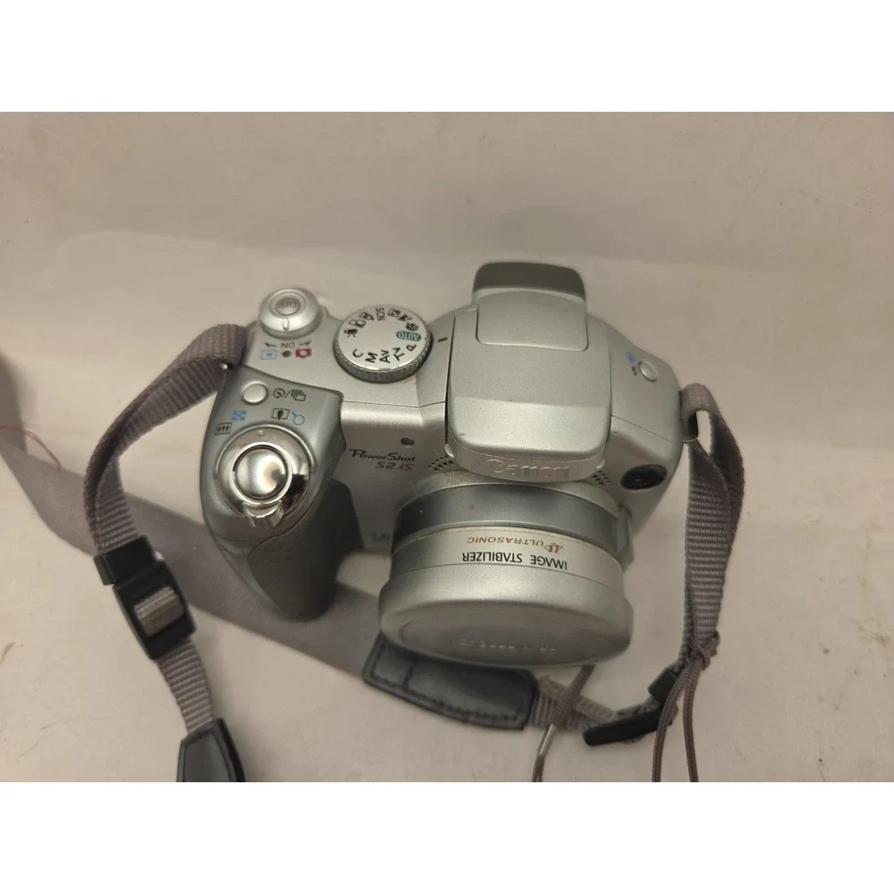 Canon PowerShot S2 IS - (5.0MP) - Digital Camera - Works W/ Issues FOR PARTS